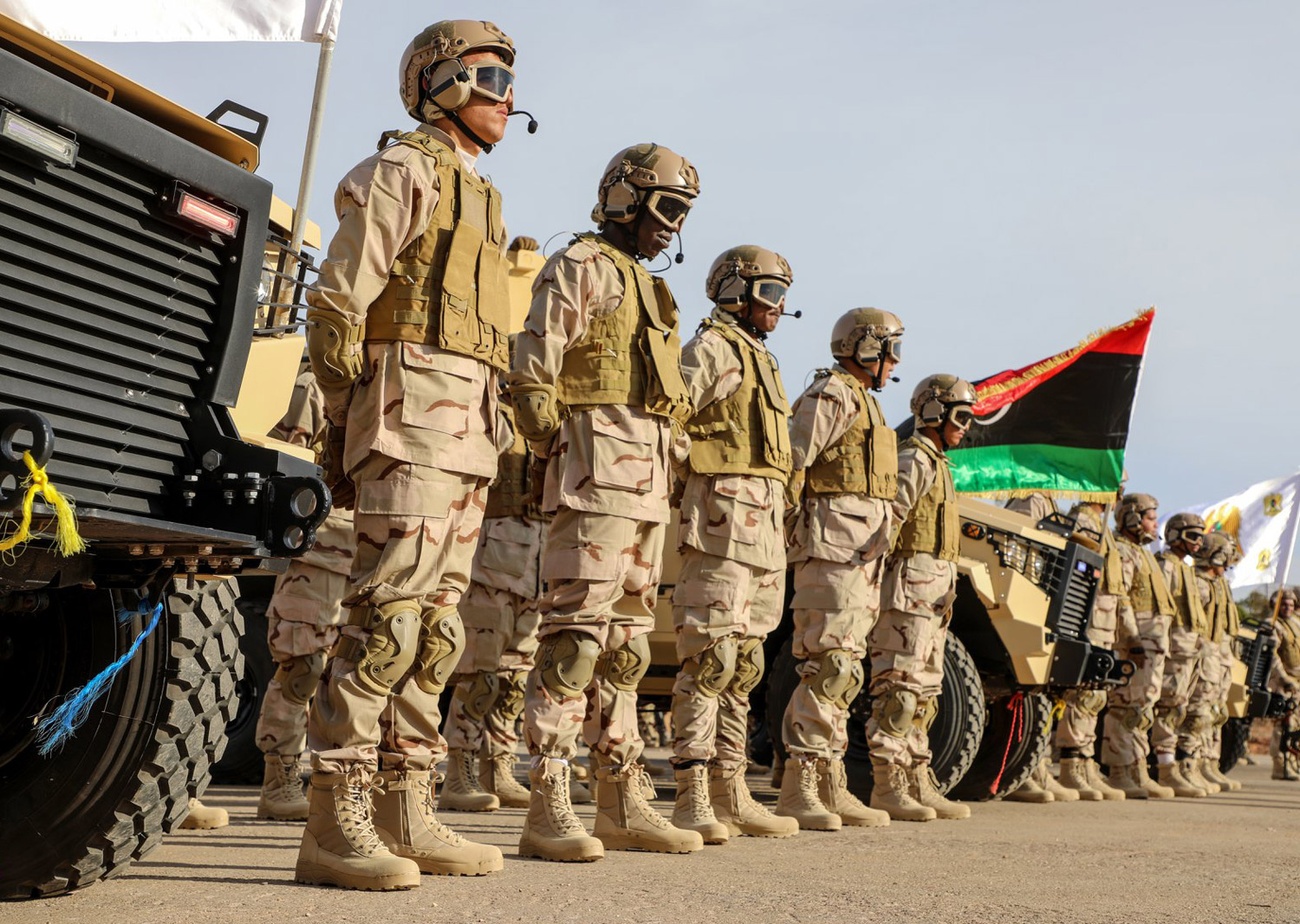 هل يُمكن توحيد المؤسسة العسكرية في ليبيا حالياً؟