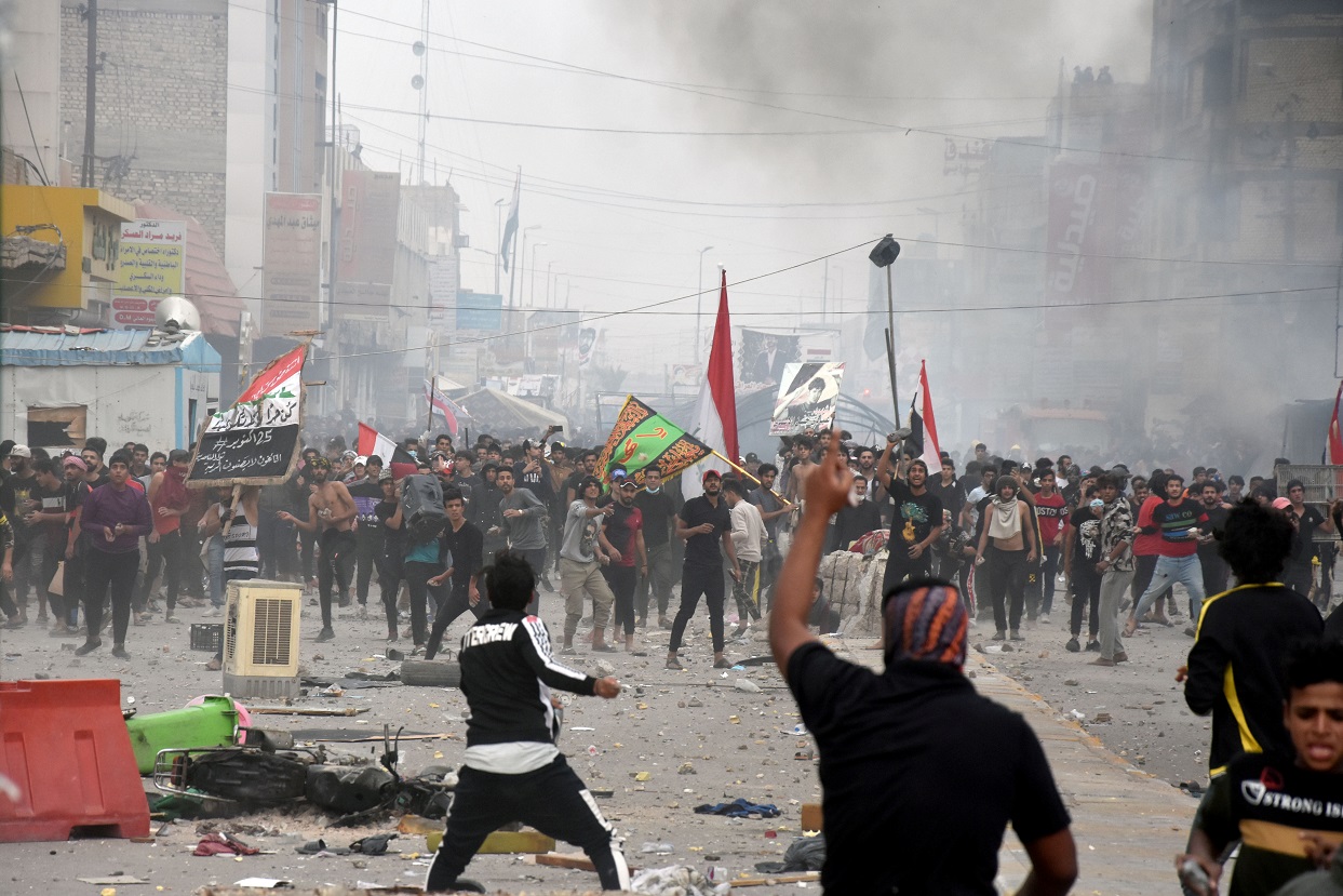 المشهد العراقي بين إدارة الأزمة والانتقال السياسي