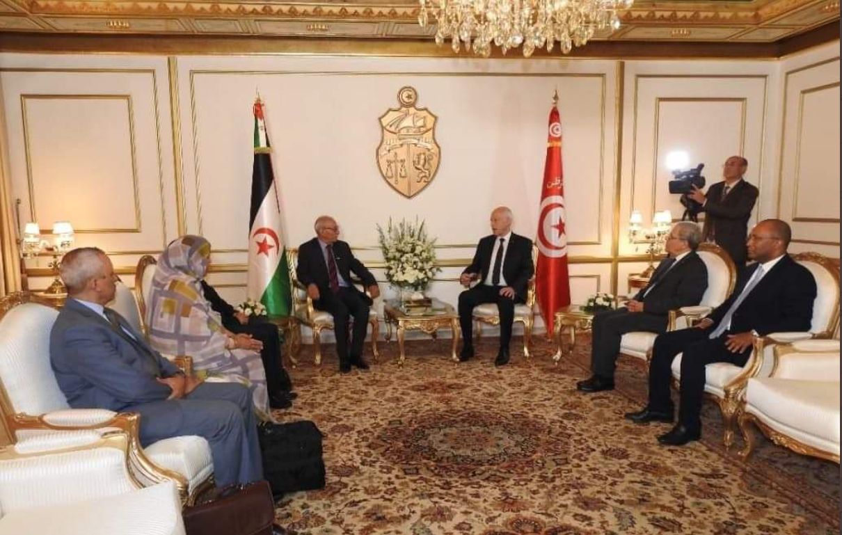 هل غيرت تونس موقفها إزاء الصراع المغربي-الجزائري حول الصحراء؟