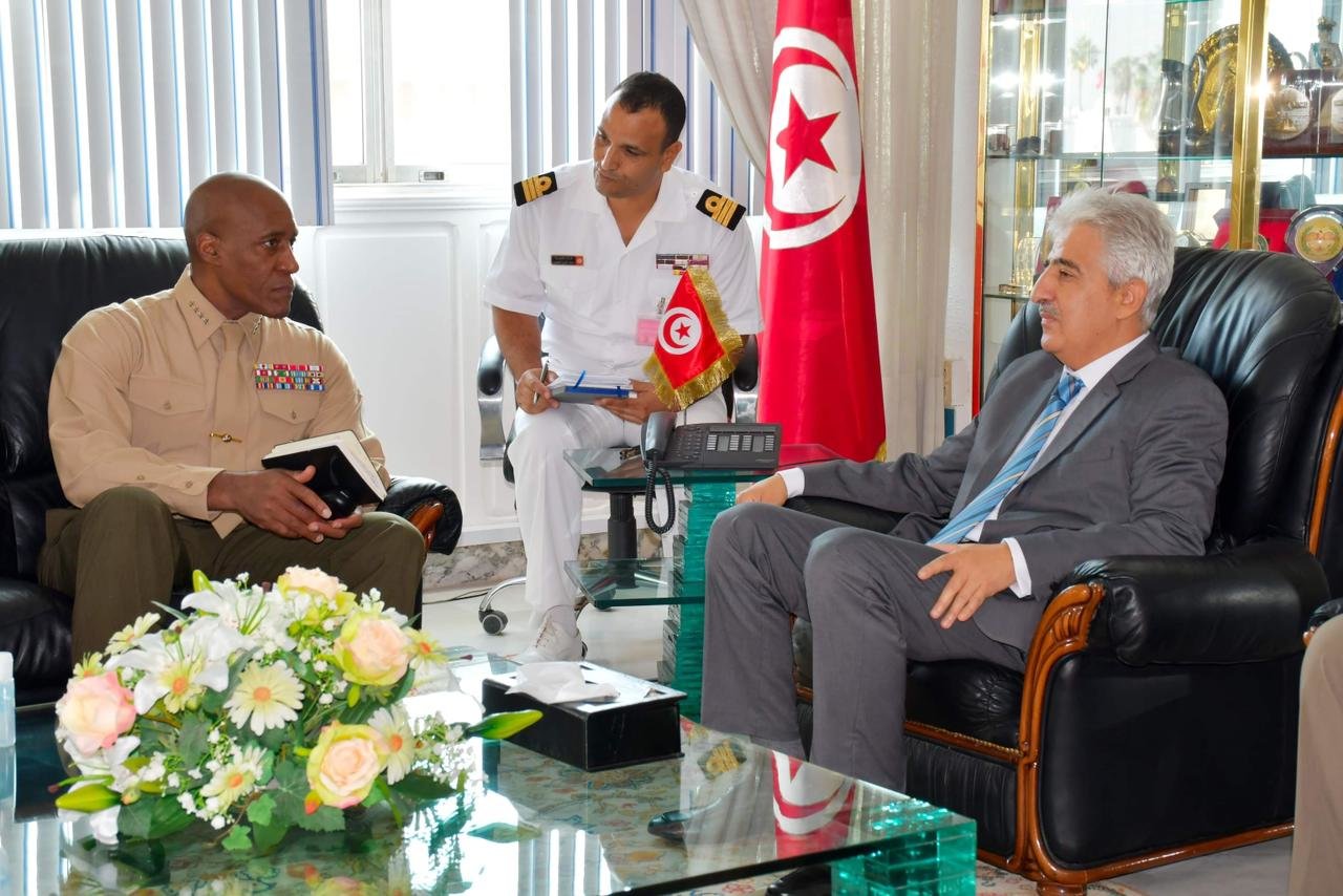 دوافع زيارة قائد “أفريكوم” إلى تونس