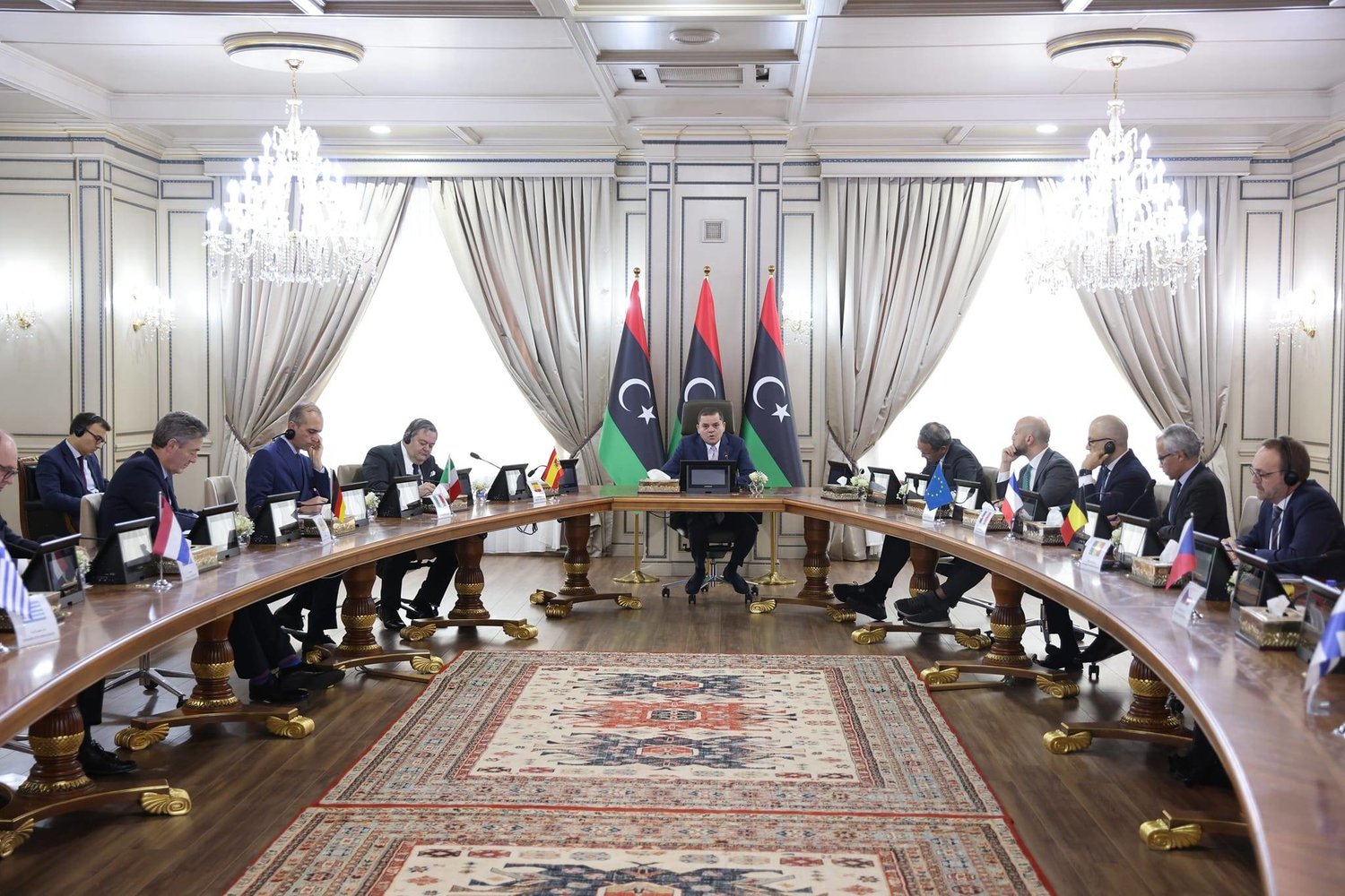 دوافع الاتحاد الأوروبي للعودة إلى الساحة الليبية