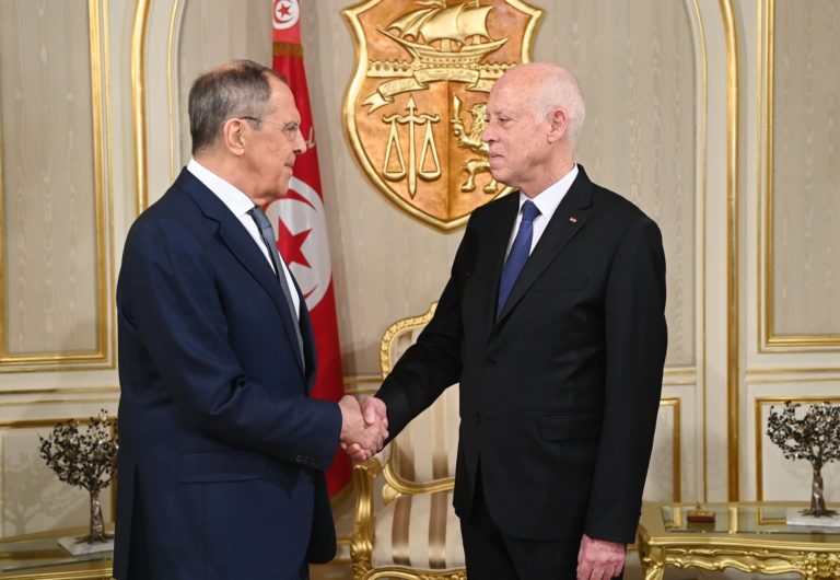 لماذا تهتم روسيا بتطوير العلاقات مع تونس؟